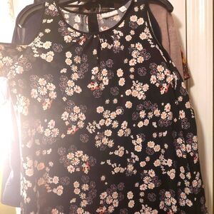 Peekaboo dress NY&Company